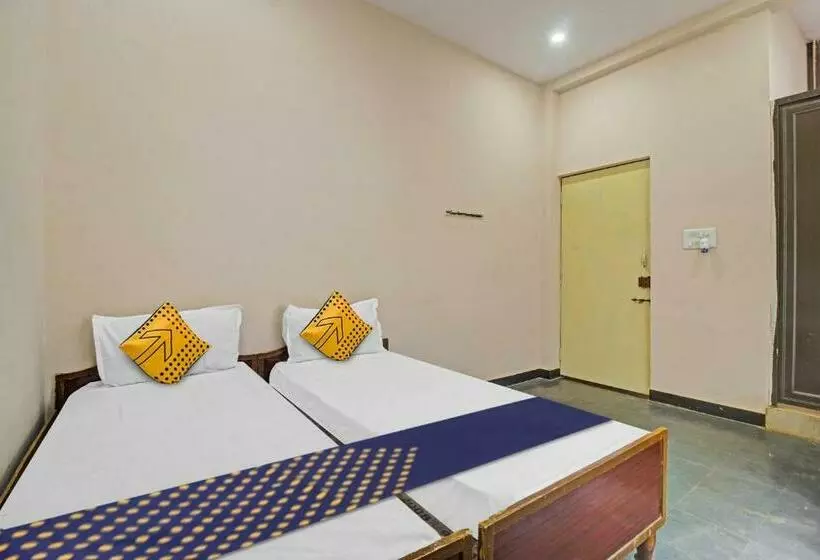 ホテル Spot On 811891  Shepherds Boarding And Lodging