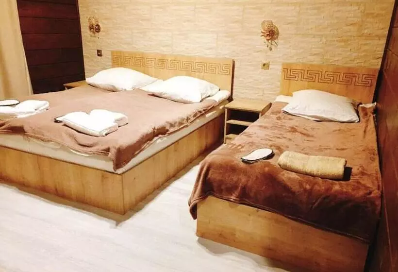 پانسیون Come & Rest