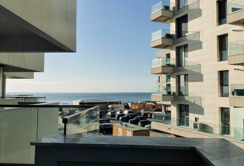 Nereide Apartament Complex Infinity Pool