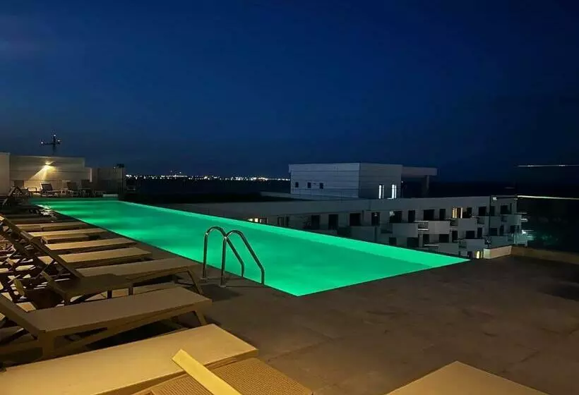 Nereide Apartament   Complex Infinity Pool