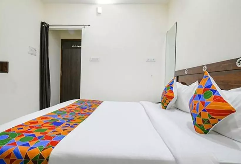 Fabhotel Dr Greens