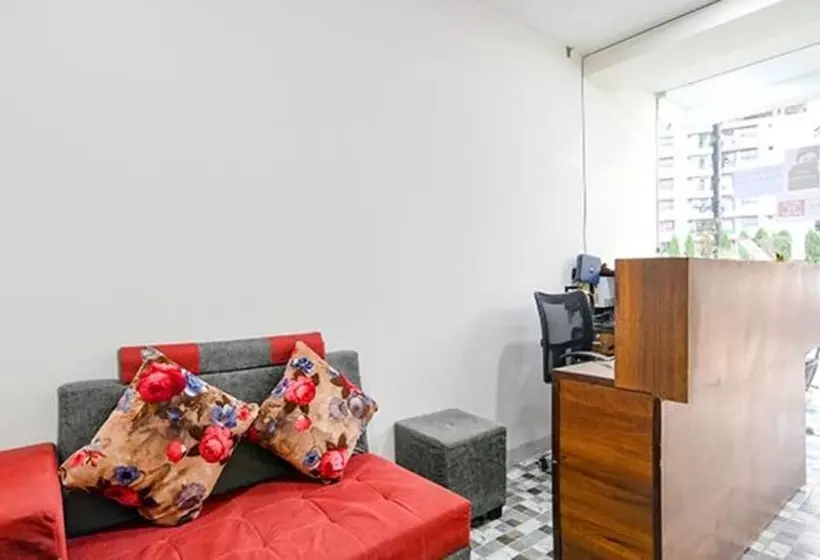 Fabhotel Dr Greens