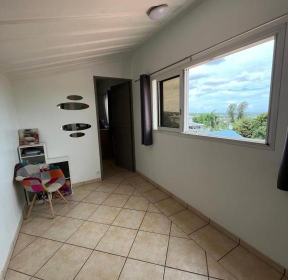 پانسیون La Villa Exotik