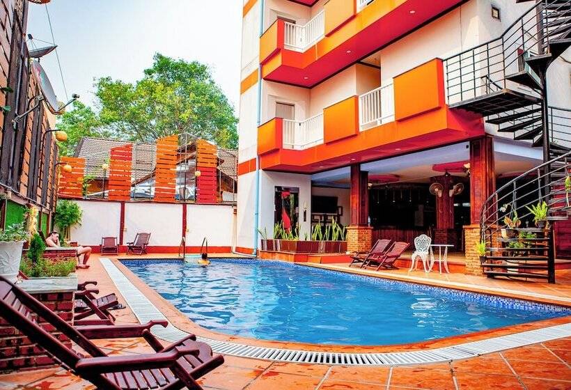 هاستل Vientiane Ruby Riverside