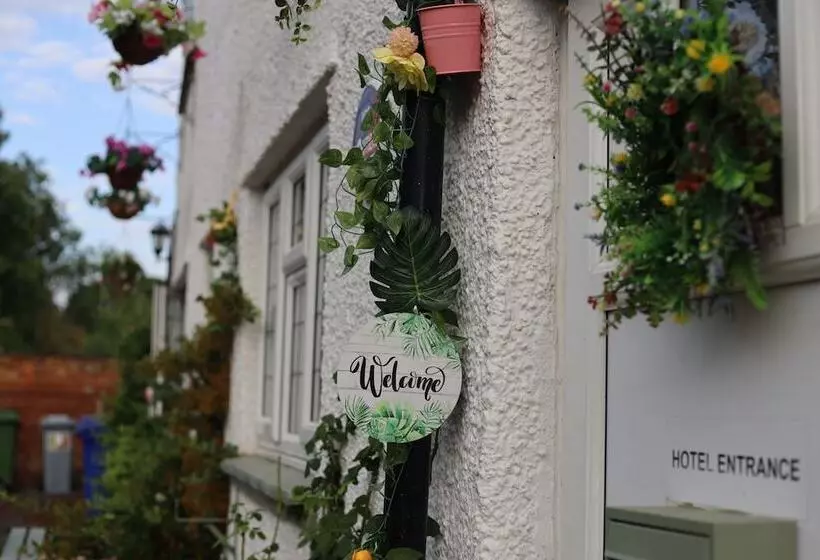 Retkeilymaja The Evergreen Inn