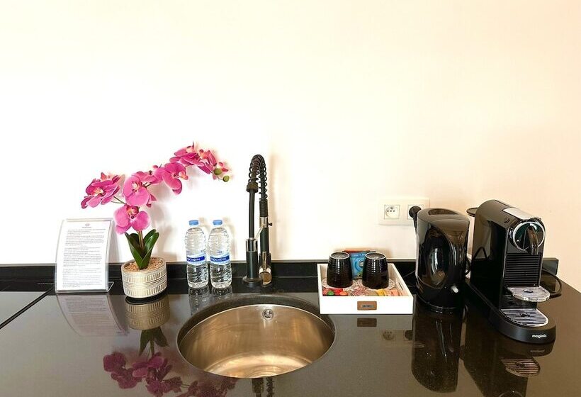 ベッドアンドブレックファースト Royal Horses