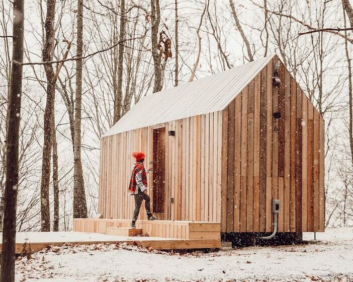 מלון כמוסות Gather Greene