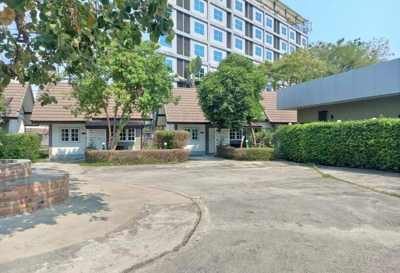 ホテル Dusita Parkview Resort @ Khua Suan Pla