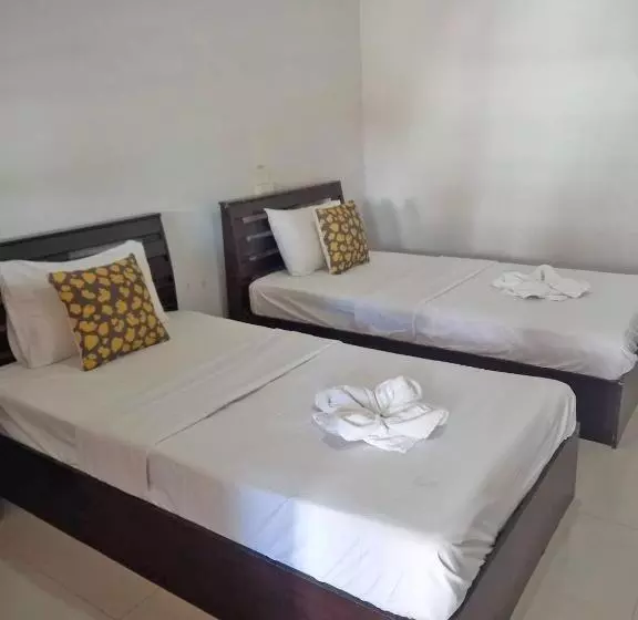 Hotelli Dusita Parkview Resort @ Khua Suan Pla