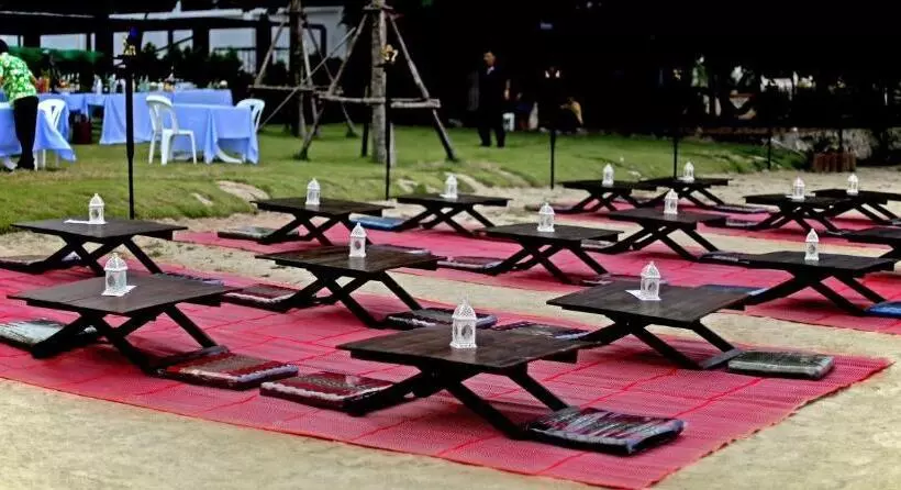 Hotelli The Sand Beach Pattaya