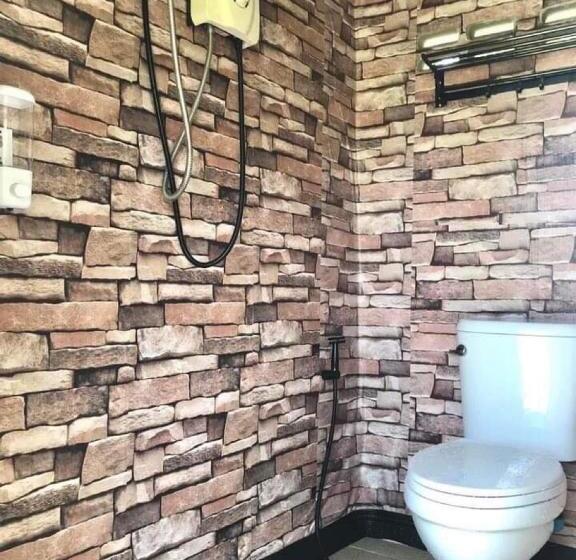 Pensão Chompunud House589 ชมพูนุชเฮ้าส์589