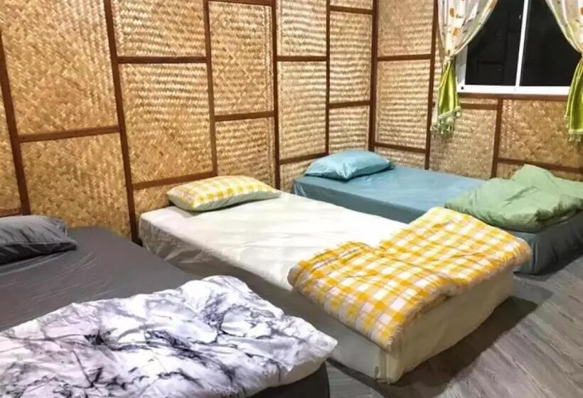 Majatalo Chompunud House589 ชมพูนุชเฮ้าส์589