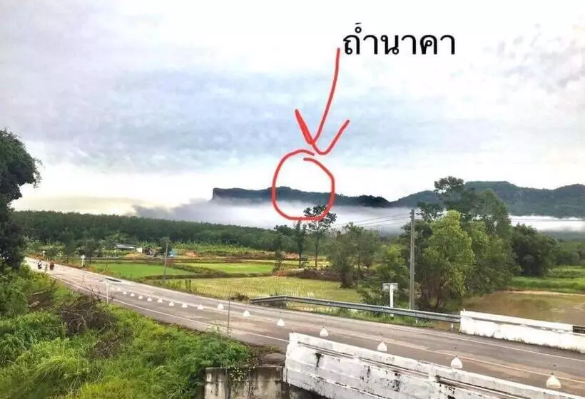 Majatalo Chompunud House589 ชมพูนุชเฮ้าส์589