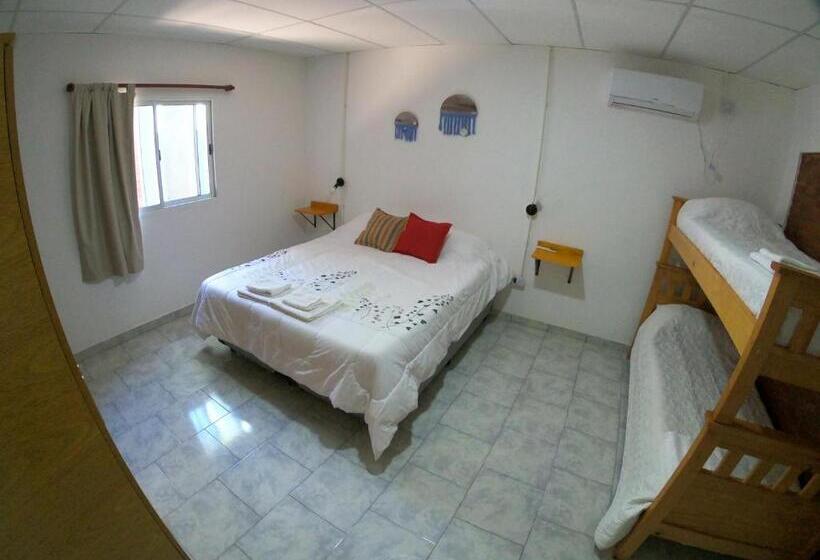 بنسيون Las Catalinas Cabañas