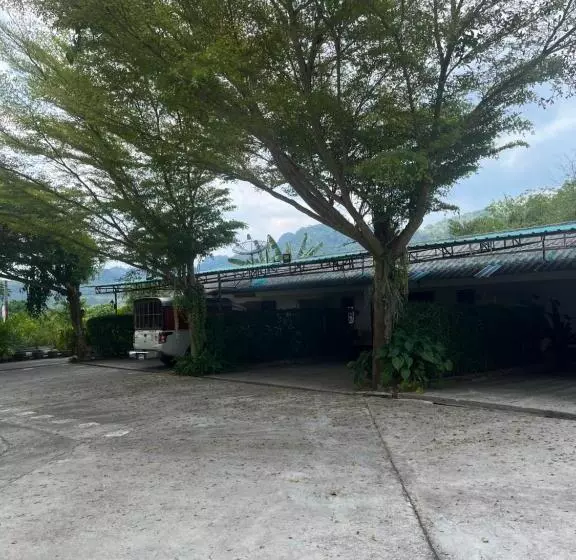 リゾートホテル Seven In