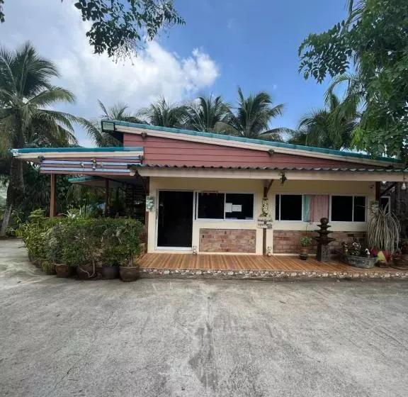 リゾートホテル Seven In