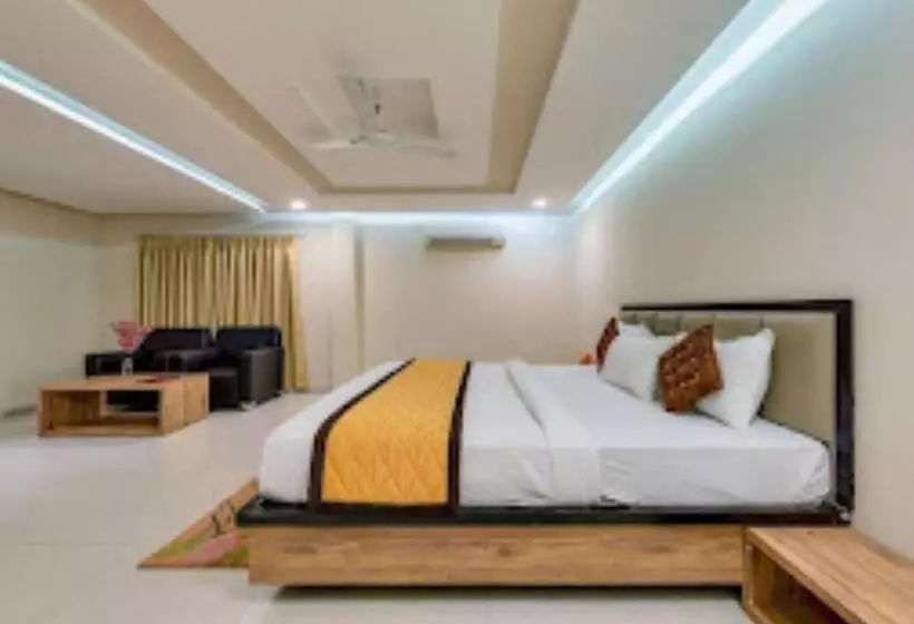 Vov Hotels Vijayapura
