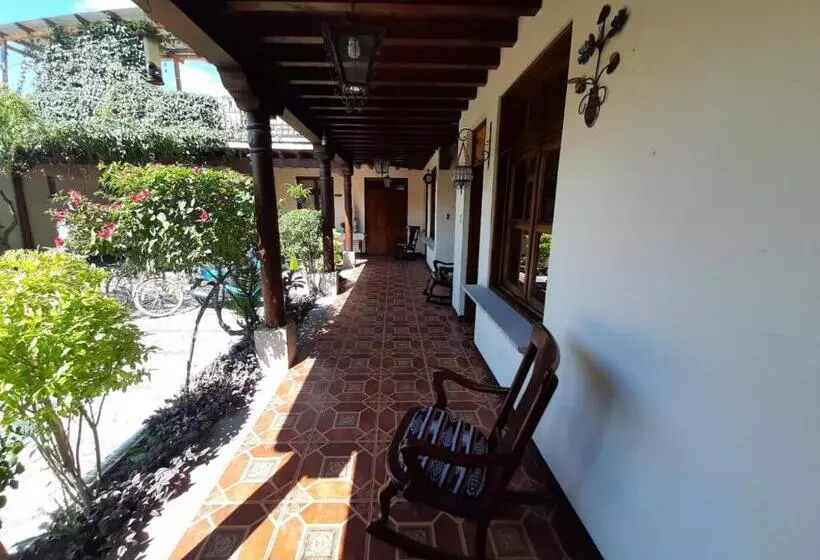 هاستل Posada San Felipe