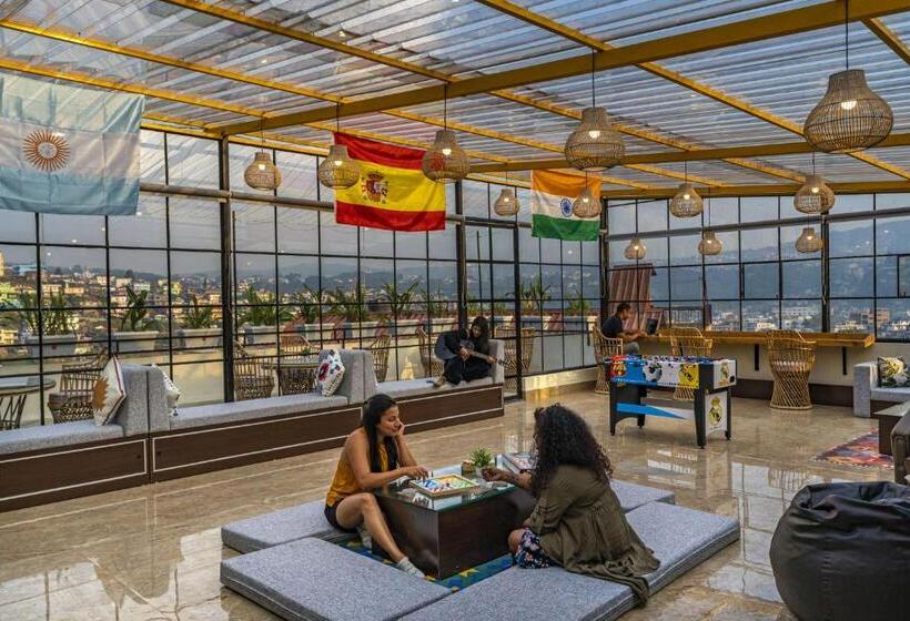 호스텔 Zostel Shillong