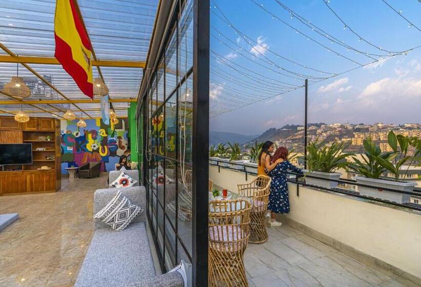 호스텔 Zostel Shillong