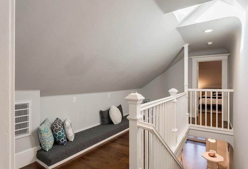 تختخواب و صبحانه Family Laundry & Spa