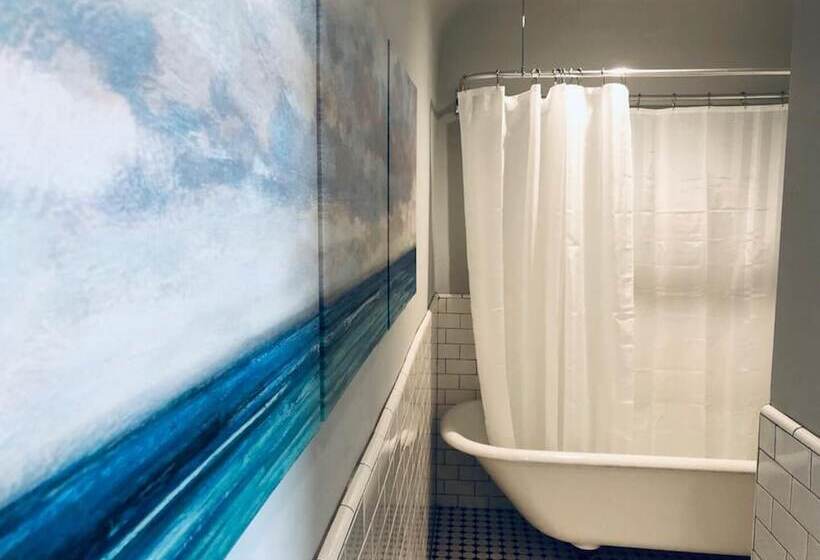 تختخواب و صبحانه Family Laundry & Spa