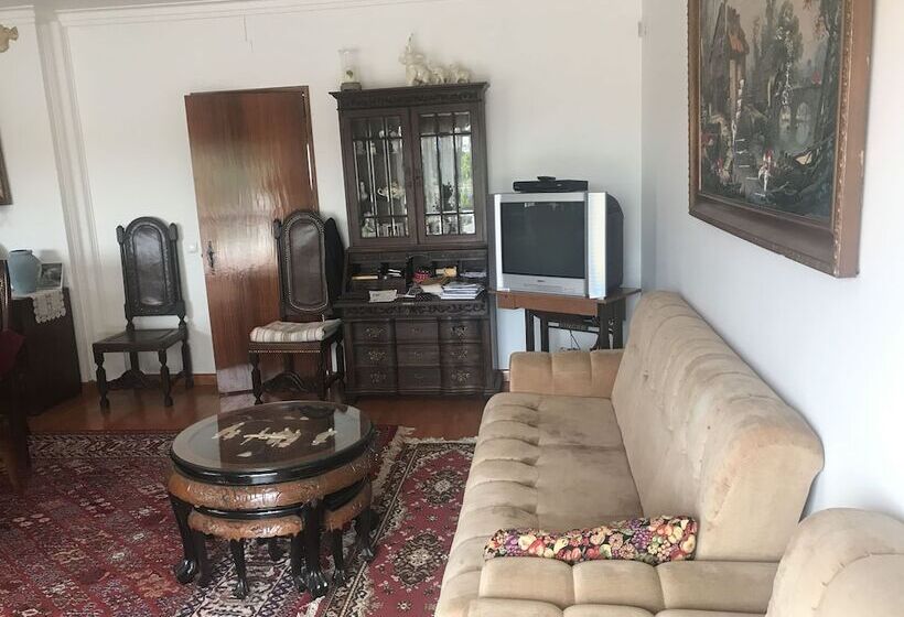 بنسيون Joe S House