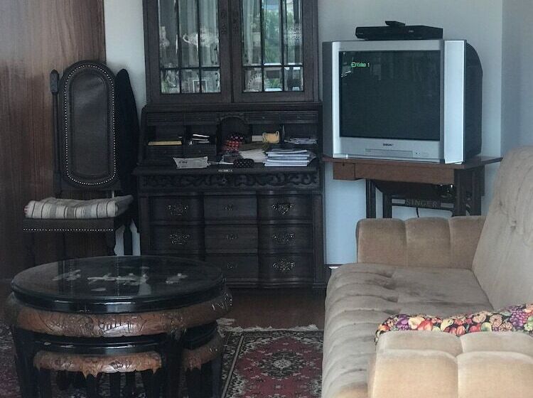 بنسيون Joe S House