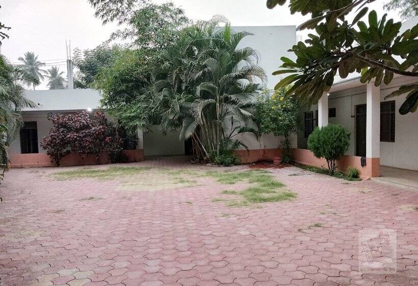 6 Cr Hotel Natraj Aurangabad