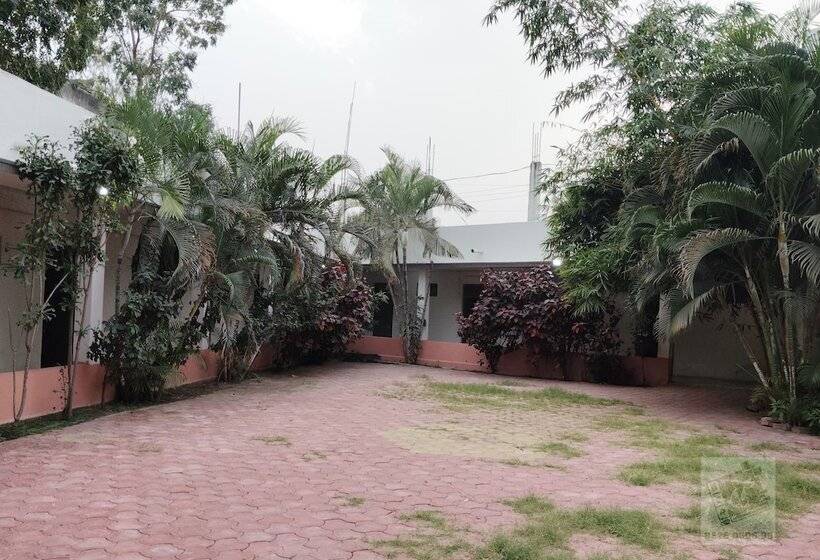 6 Cr Hotel Natraj Aurangabad