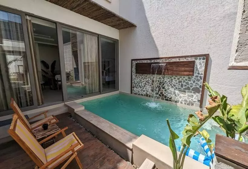 ホテル Cape House