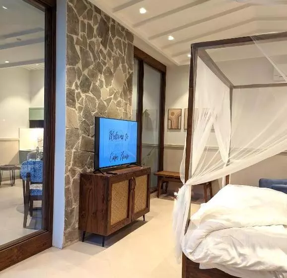 ホテル Cape House