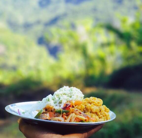 호텔 Eco Lodge Meemure & Adventure Park