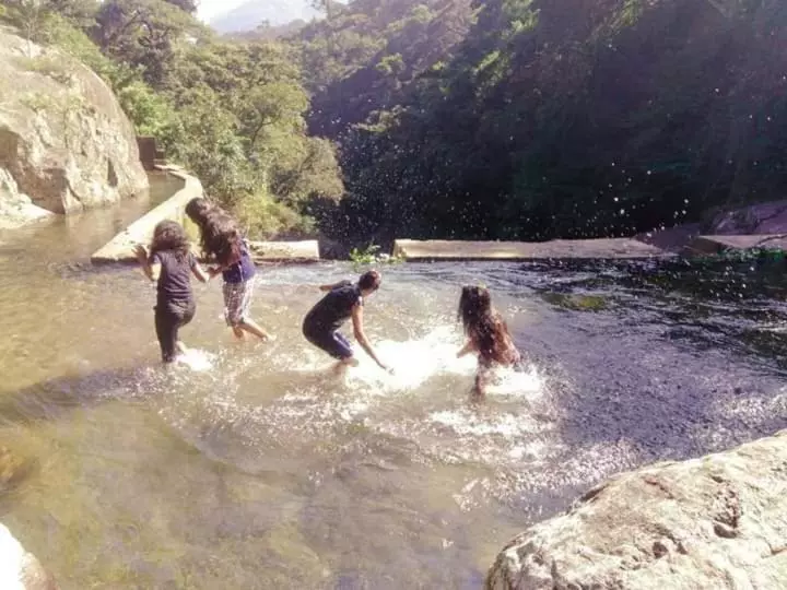 Hotelli Eco Lodge Meemure & Adventure Park