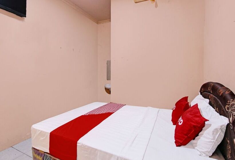 Hotel Oyo 92459 Cahyo Kost 2