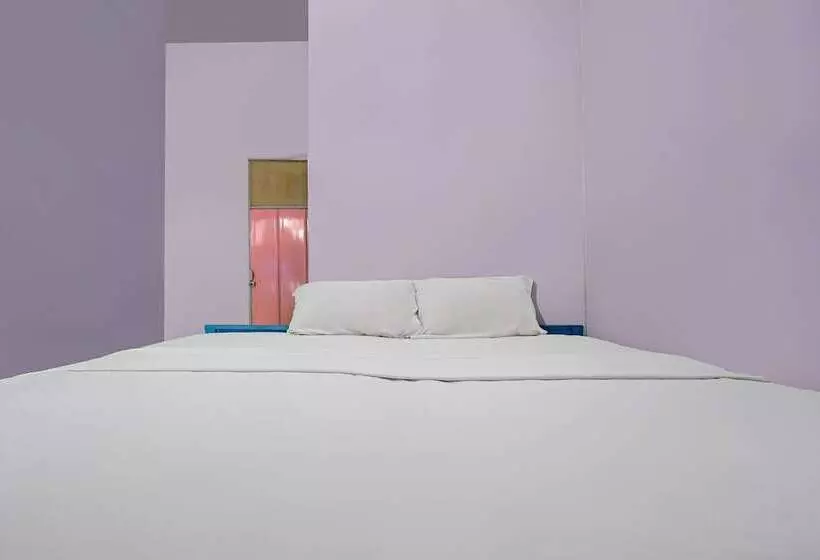 Hotelli Spot On 92421 City Kost Syariah