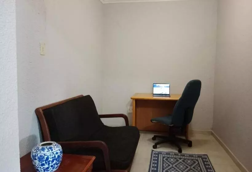 ペンション Nakhah Guesthouse   Double Room