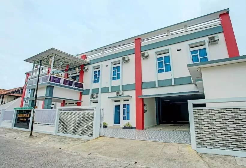 ホテル Capital O 92417 Sawahan Residence Syariah