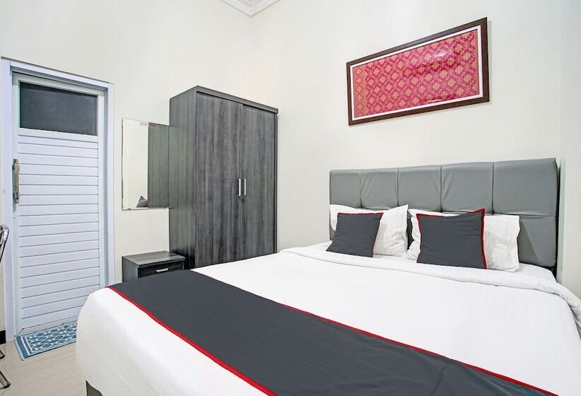 فندق Capital O 92417 Sawahan Residence Syariah