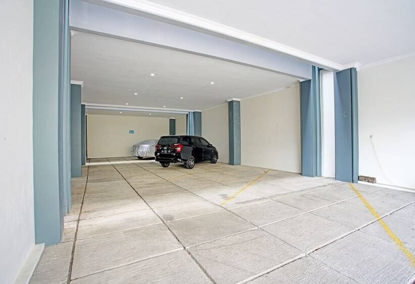 فندق Capital O 92417 Sawahan Residence Syariah