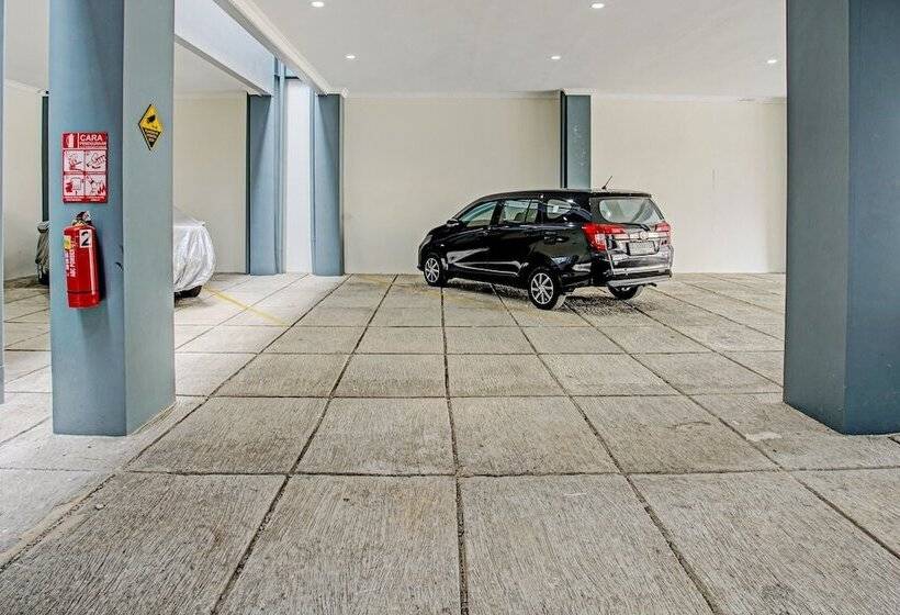 فندق Capital O 92417 Sawahan Residence Syariah