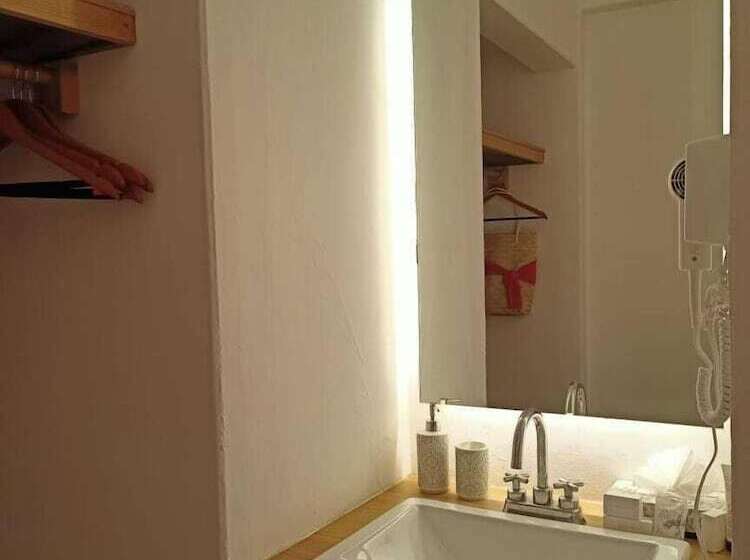 בית מלון כפרי Cozana Guest House