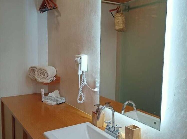 בית מלון כפרי Cozana Guest House