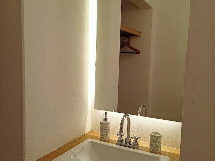 בית מלון כפרי Cozana Guest House