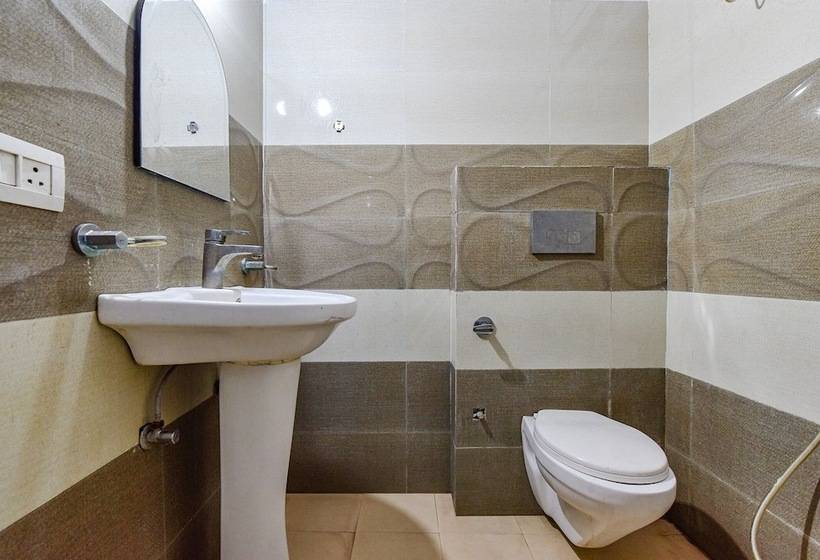 هتل Fabexpress Green Vista