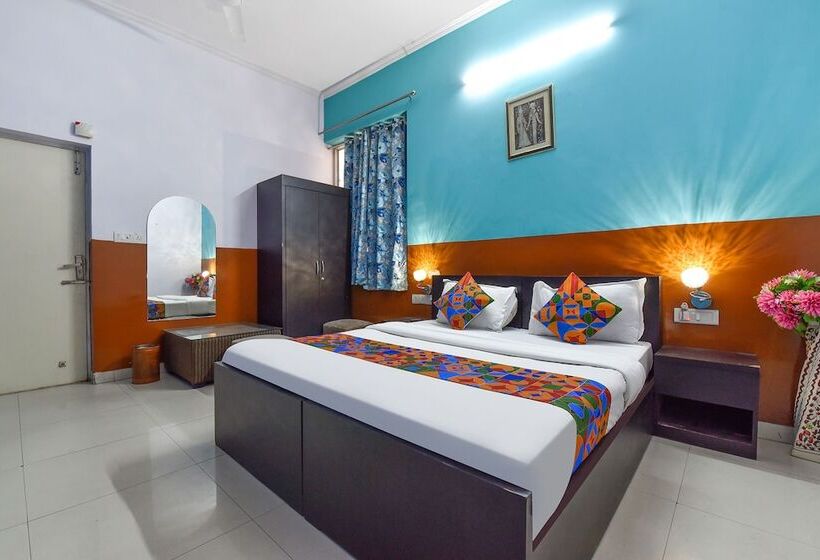 هتل Fabexpress Green Vista