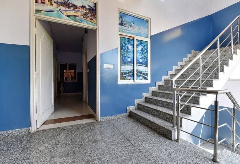 هتل Fabexpress Green Vista