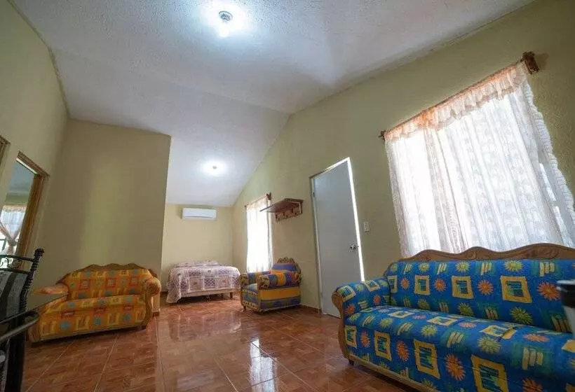 Hotelli Pueblo Viejo