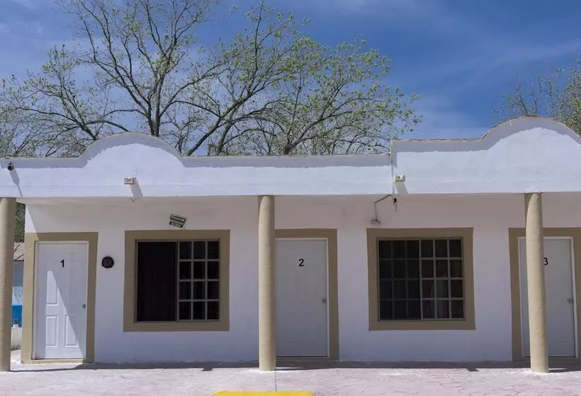 Hotelli Pueblo Viejo