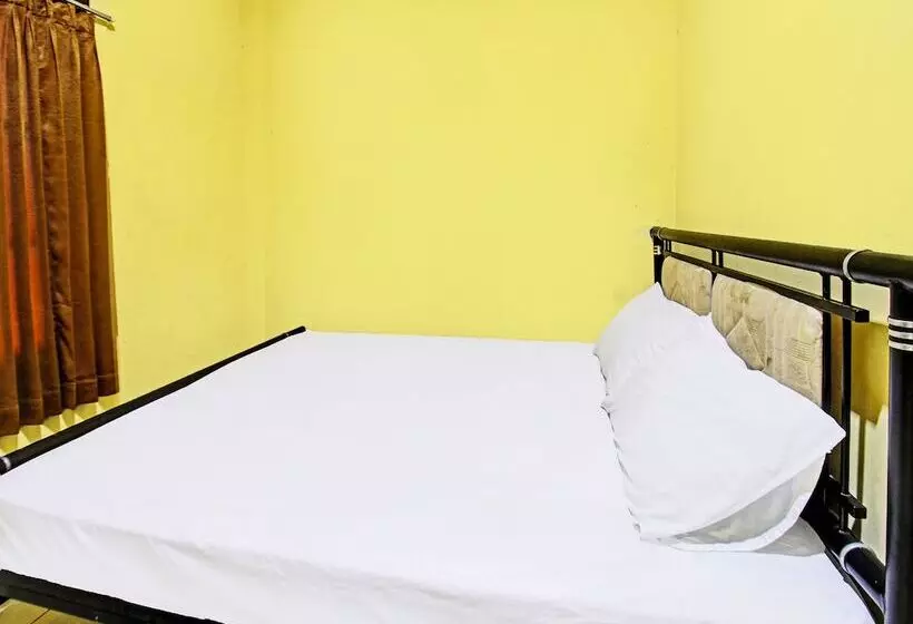 ホテル Spot On 92420 Kos Agi Mataram